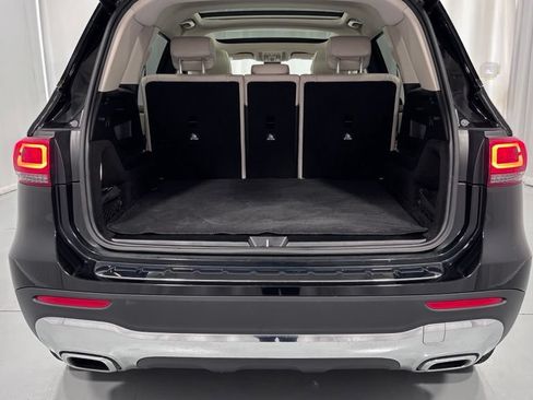 Used 2021 Mercedes-Benz GLB 250 4MATIC image 28