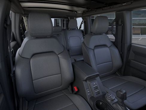 New 2025 Ford Bronco Badlands w/ Sasquatch Package AWD/4WD image 10