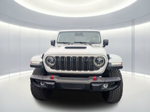 New 2026 Jeep Wrangler Unlimited Rubicon w/ Xtreme 35 Tire Package AWD/4WD image 8