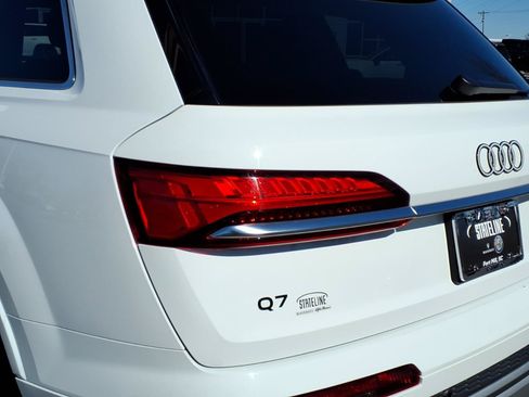 Used 2025 Audi Q7 3.0T Premium Plus AWD/4WD image 15