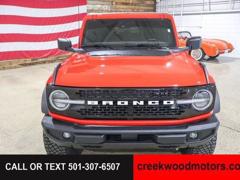 Used 2022 Ford Bronco Wildtrak AWD/4WD image 3