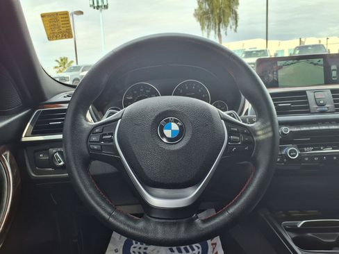 Used 2016 BMW 328i xDrive Sedan AWD/4WD image 19