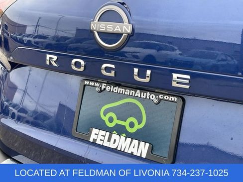 Used 2023 Nissan Rogue SV w/ SV Premium B Package image 30