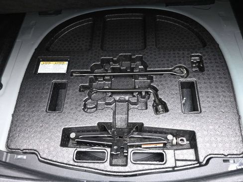 Certified 2025 Toyota Camry SE w/ Convenience Package FWD image 22
