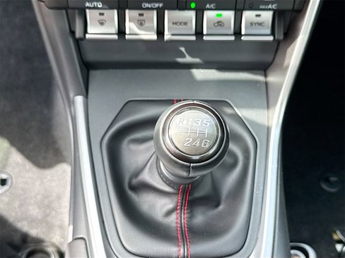 Used 2024 Subaru BRZ Premium image 15