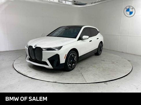 Certified 2024 BMW iX xDrive50 w/ Sport Package AWD/4WD image 1
