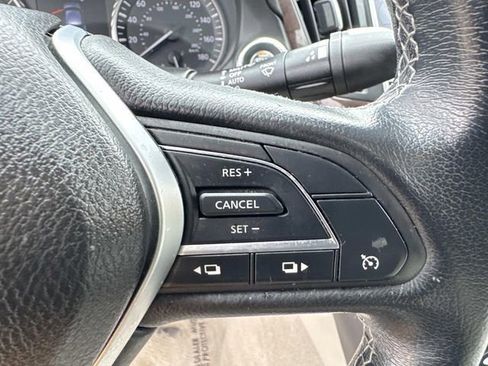 Used 2019 INFINITI Q50 Luxe w/ Essential Package (3.0T Luxe) AWD/4WD image 28