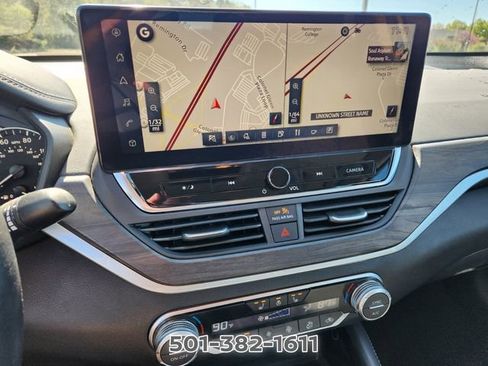Certified 2023 Nissan Altima 2.5 SL FWD image 24