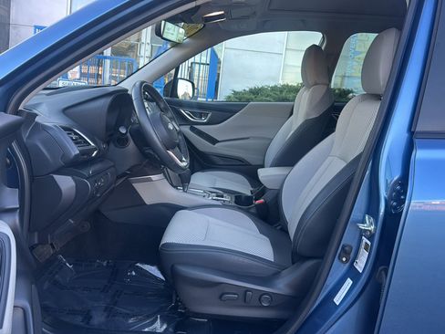Used 2023 Subaru Forester Premium AWD/4WD image 12