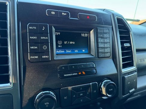 Used 2017 Ford F250 XLT image 28