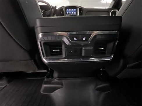 Used 2022 GMC Sierra 2500 Denali w/ Denali Ultimate Package image 21