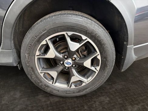 Used 2018 Subaru Crosstrek 2.0i Premium AWD/4WD image 36