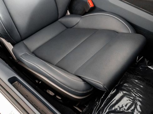 Used 2021 Porsche 911 Carrera image 34