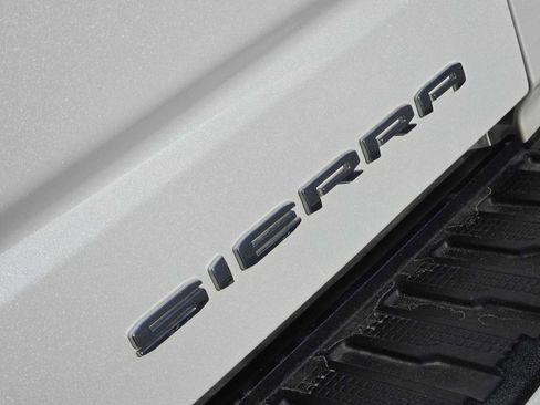 Certified 2023 GMC Sierra 1500 Denali w/ Denali Reserve Package image 11