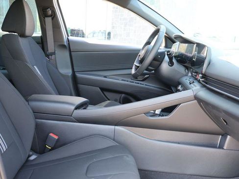 New 2026 Hyundai Elantra Sport FWD image 14