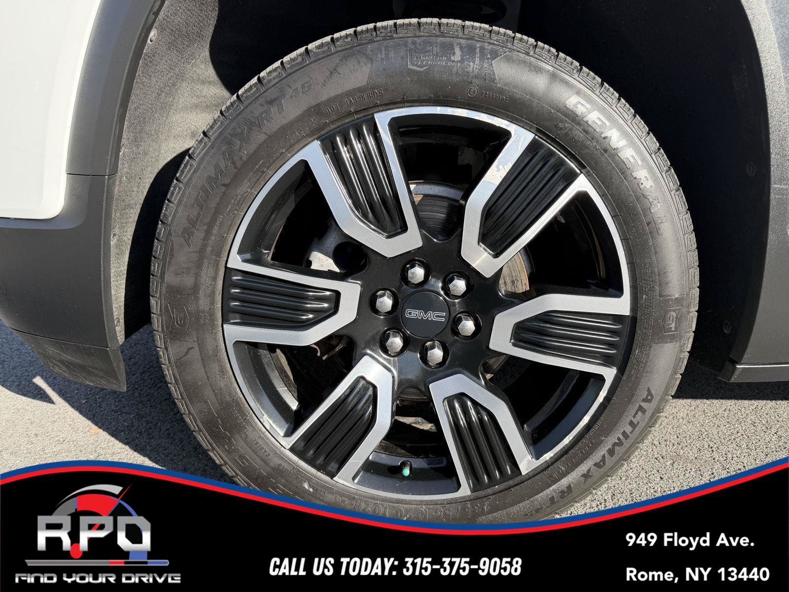 Used 2021 GMC Acadia SLE w/ Driver Convenience Package AWD/4WD image 10