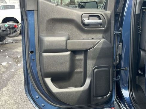 Used 2019 Chevrolet Silverado 1500 LT w/ All-Star Edition image 16