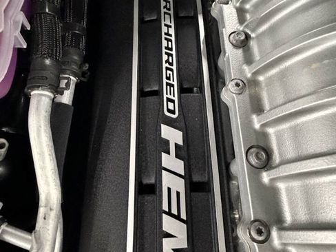 Used 2020 Dodge Challenger SRT Hellcat Redeye RWD image 18