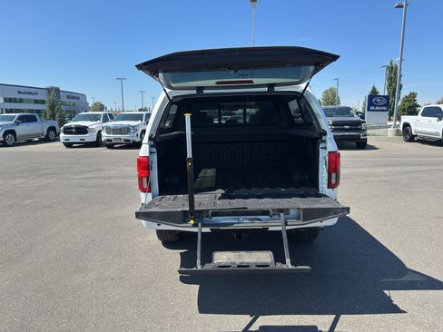 Used 2020 Ford F150 Platinum w/ Equipment Group 701A Luxury AWD/4WD image 13