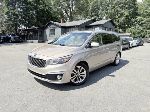 Used 2015 Kia Sedona SX Limited FWD image 1