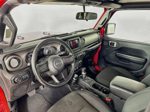 Used 2020 Jeep Wrangler Sport AWD/4WD image 13