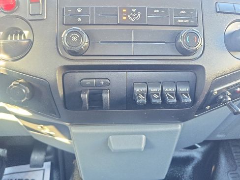 Used 2012 Ford F450 XL image 20
