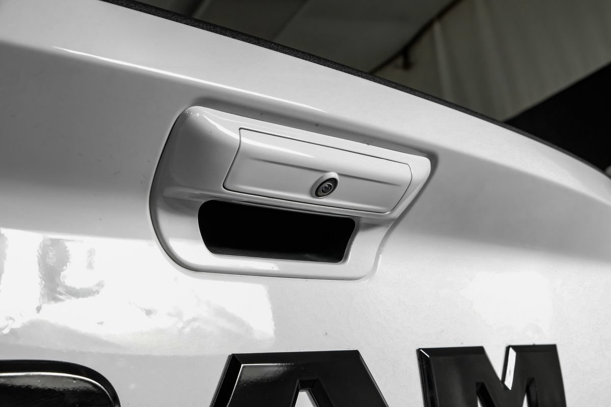 Used 2025 RAM 3500 Limited AWD/4WD image 47
