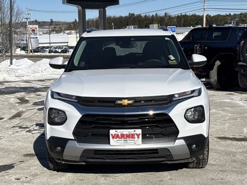 Used 2023 Chevrolet TrailBlazer LT w/ Convenience Package image 2
