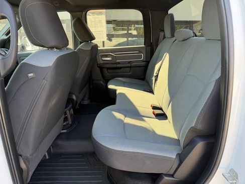 Used 2022 RAM 2500 Big Horn image 33