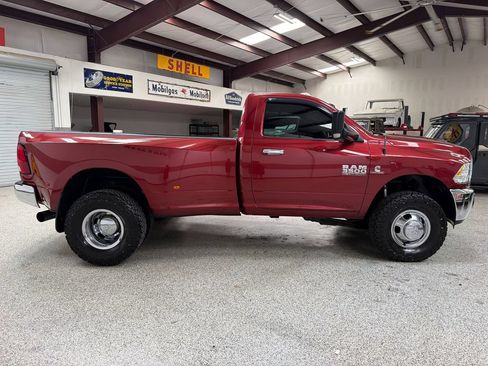Used 2015 RAM 3500 Tradesman w/ Chrome Appearance Group RWD image 9