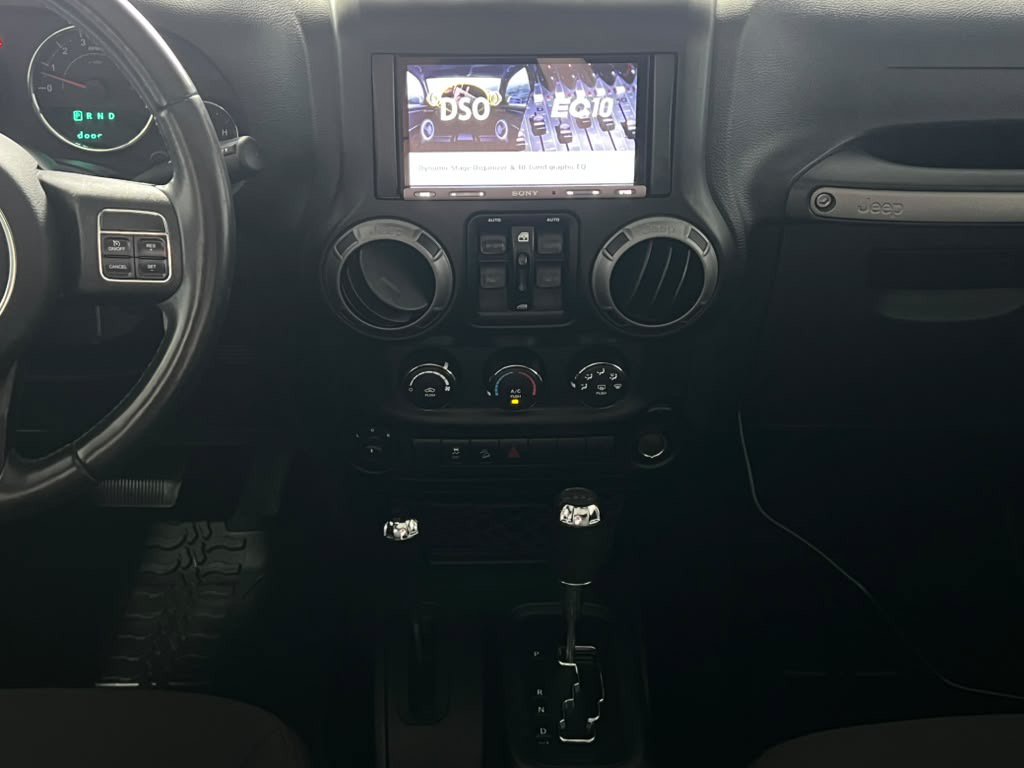 Used 2017 Jeep Wrangler Unlimited Sport w/ Quick Order Package 24S AWD/4WD image 19