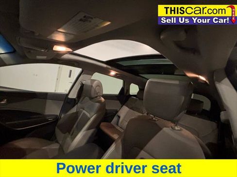 Used 2017 Hyundai Santa Fe SE Ultimate image 20