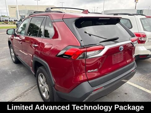 Used 2021 Toyota RAV4 Limited AWD/4WD image 4