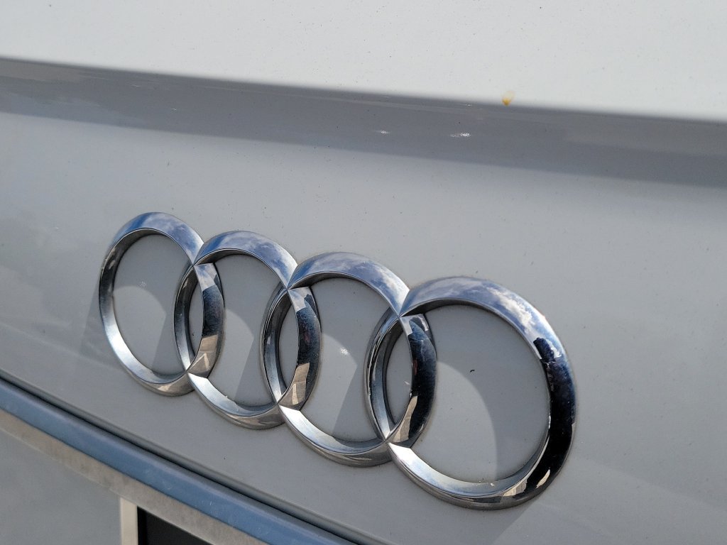 Used 2023 Audi Q5 2.0T Premium Plus w/ Premium Plus Package AWD/4WD image 9