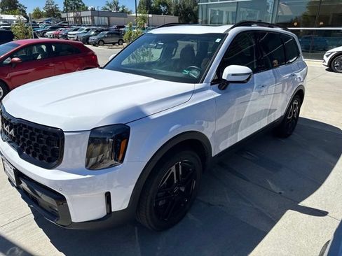 Used 2024 Kia Telluride SX X-Line AWD/4WD image 3