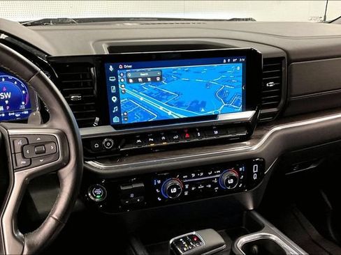 Used 2023 Chevrolet Silverado 1500 LTZ w/ LTZ Convenience Package II AWD/4WD image 7