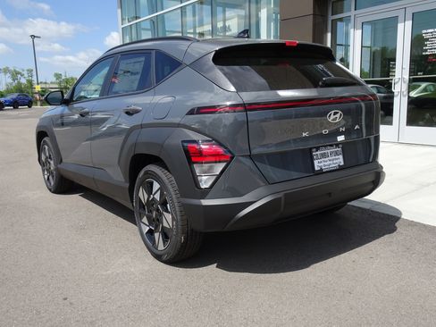 New 2025 Hyundai Kona SEL image 3