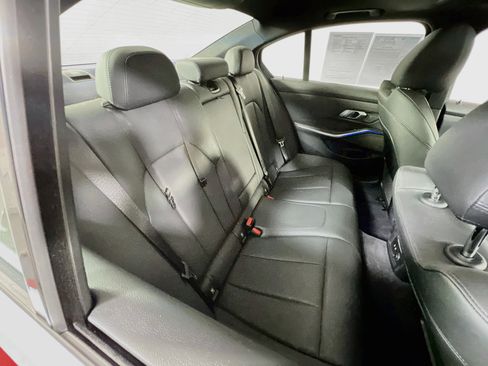 Used 2019 BMW 330i Sedan w/ Premium Package RWD image 27