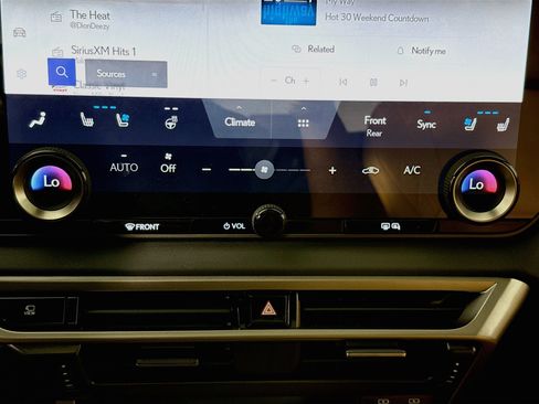 New 2026 Lexus RX 350 Premium w/ Convenience Package AWD/4WD image 17