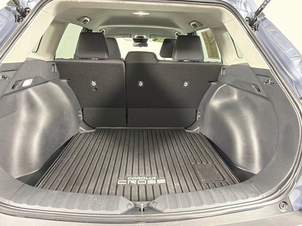Used 2026 Toyota Corolla Cross LE FWD image 26