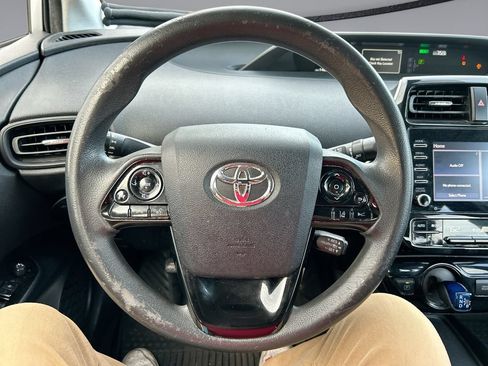 Used 2022 Toyota Prius L Eco FWD image 14