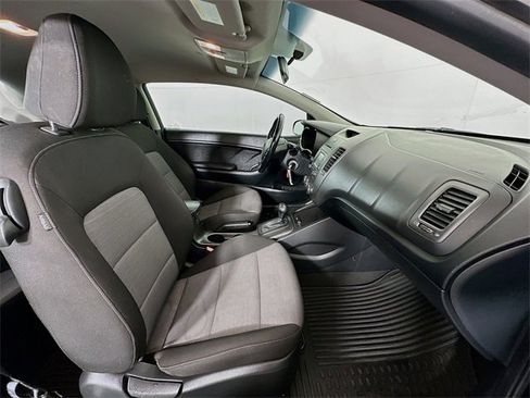 Used 2016 Kia Forte Koup EX image 25
