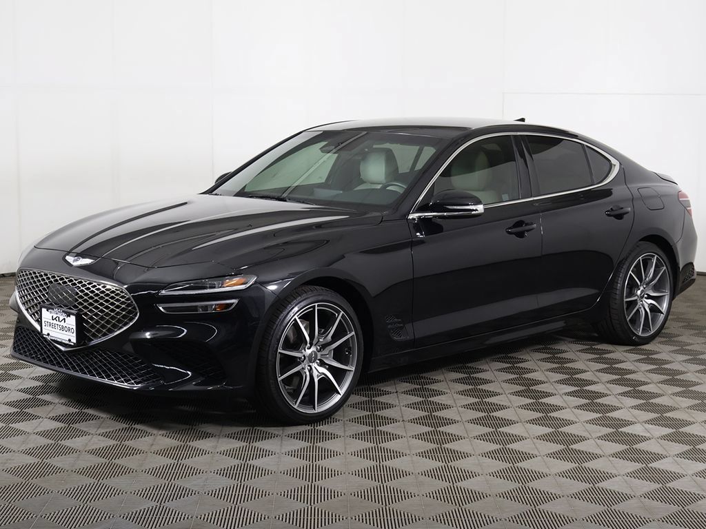 Used 2023 Genesis G70 2.0T AWD/4WD image 8