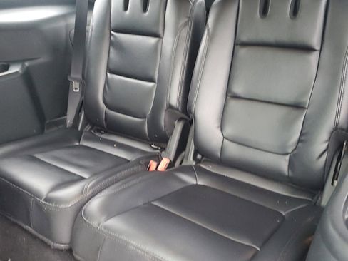 Used 2019 Ford Explorer XLT w/ Equipment Group 202A image 15