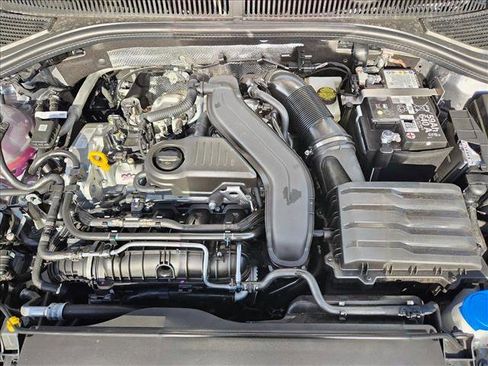 New 2026 Volkswagen Jetta SE FWD image 16