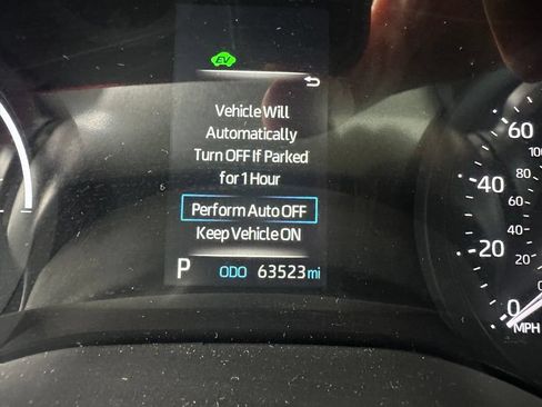 Used 2022 Toyota Sienna XLE w/ XLE Plus Package FWD image 6