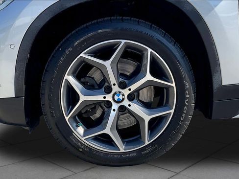 Used 2016 BMW X1 xDrive28i image 11