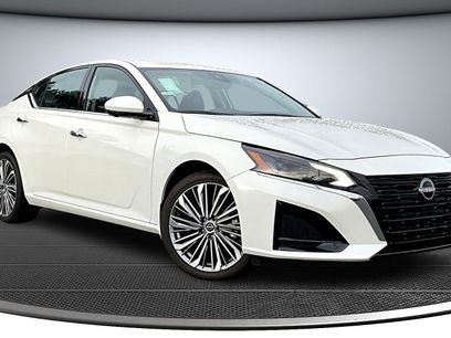 New 2025 Nissan Altima 2.5 SL