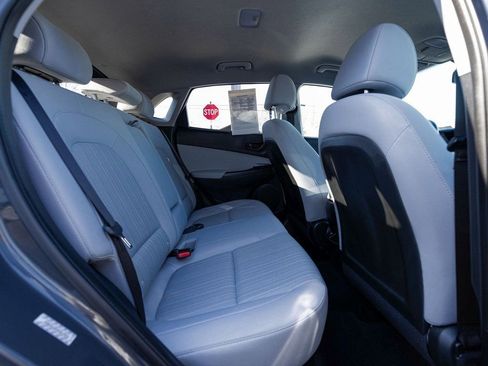 Used 2023 Hyundai Kona SEL image 29