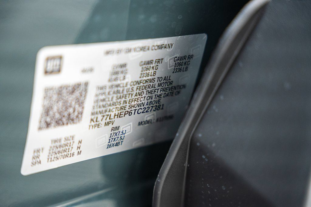 New 2026 Chevrolet Trax LT w/ Sunroof Package FWD image 40